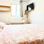 A 200m Dai Mercatini Terrazzo Panoramico Loft In Centro Storico-stazione