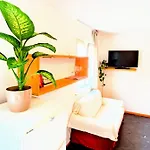 Appartamento A 200m Dai Mercatini Terrazzo Panoramico Loft In Centro Storico-stazione Trento