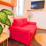 A 200m Dai Mercatini Terrazzo Panoramico Loft In Centro Storico-stazione Appartamento *