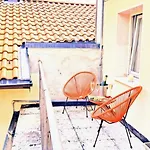 Appartamento A 200m Dai Mercatini Terrazzo Panoramico Loft In Centro Storico-stazione