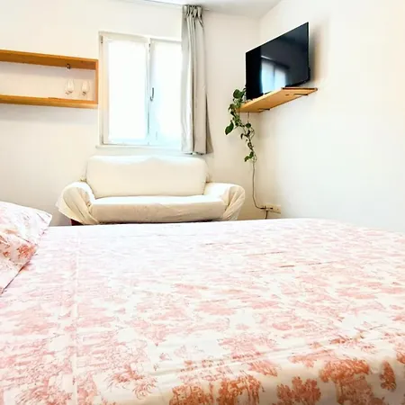 Loft Con Terrazzo Panoramico - Centro Storico Stazione A 2'