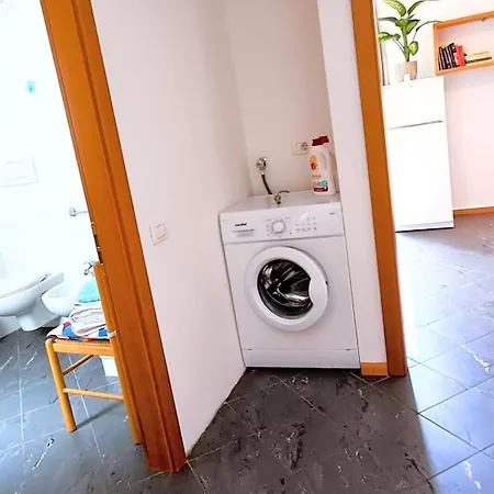 아파트 Loft Con Terrazzo Panoramico - Centro Storico Stazione A 2'