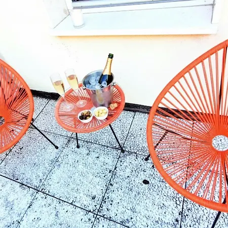 Loft Con Terrazzo Panoramico - Centro Storico Stazione A 2'