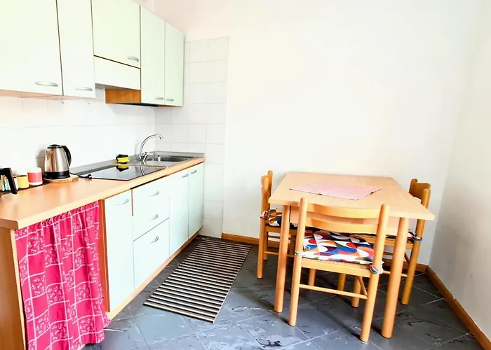 Loft Con Terrazzo Panoramico - Centro Storico Stazione A 2' Daire Trento