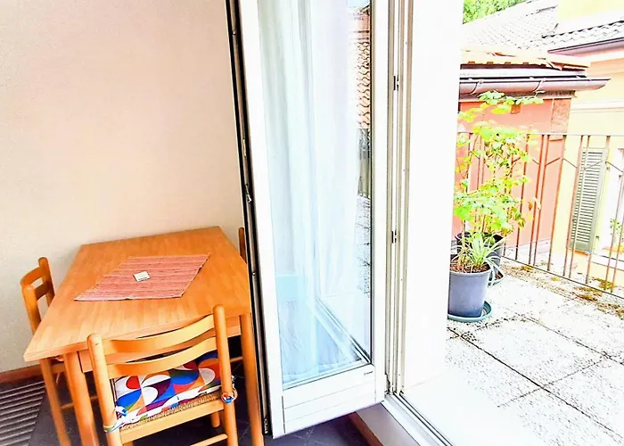 Loft Con Terrazzo Panoramico - Centro Storico Stazione A 2' *