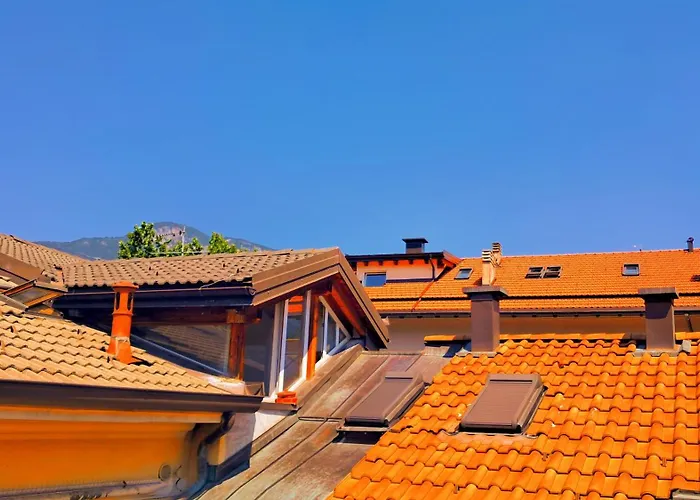 Loft Con Terrazzo Panoramico - Centro Storico Stazione A 2' Daire Trento